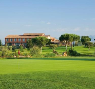 Beyond the beach...GOLF!