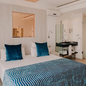 Double room sea views
