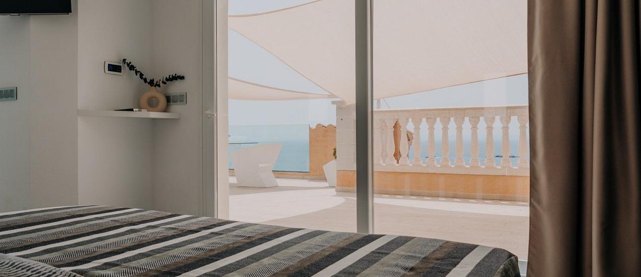 Penthouse Suite with panoramic view